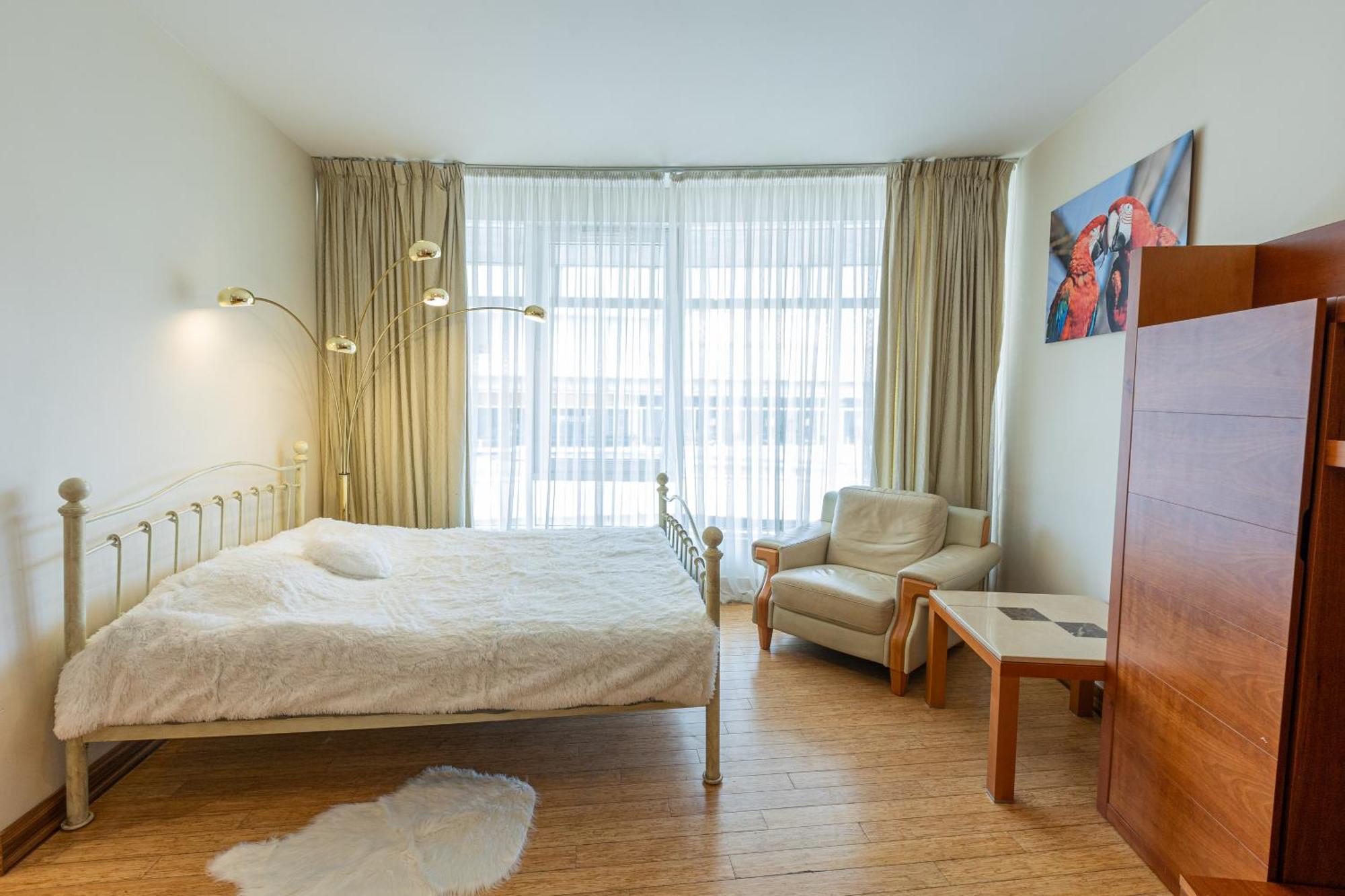 Royal Suites Whith Free Parking 리가 외부 사진
