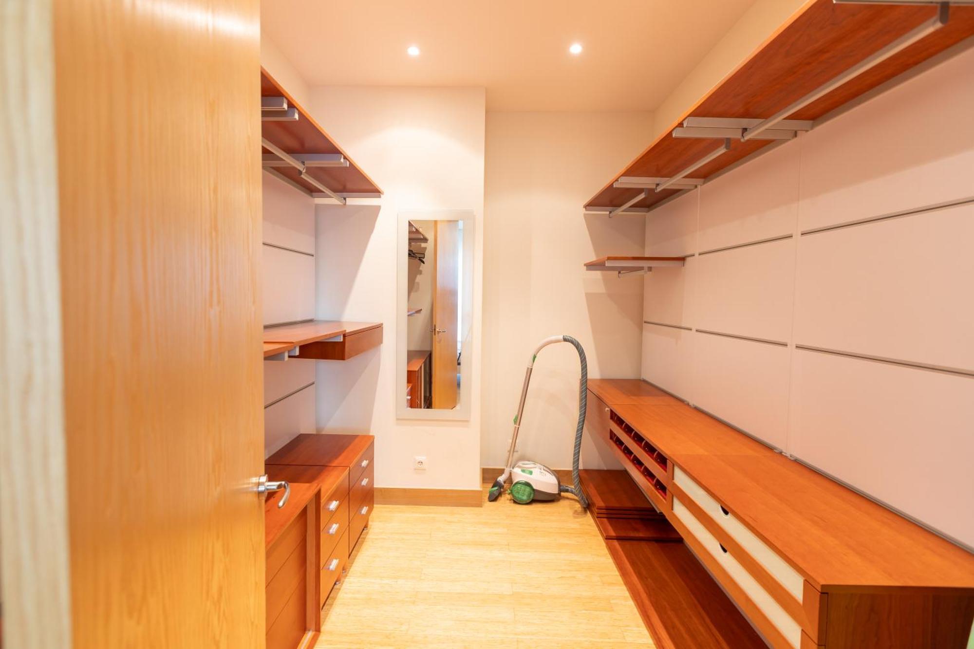 Royal Suites Whith Free Parking 리가 외부 사진